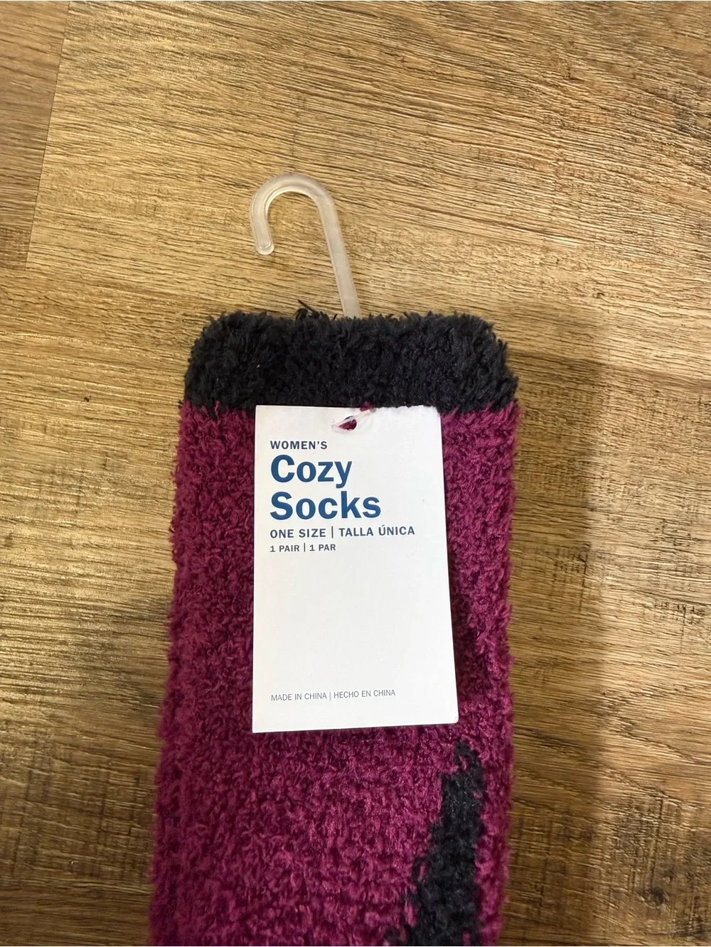 NWT Old Navy Fuzzy Socks
